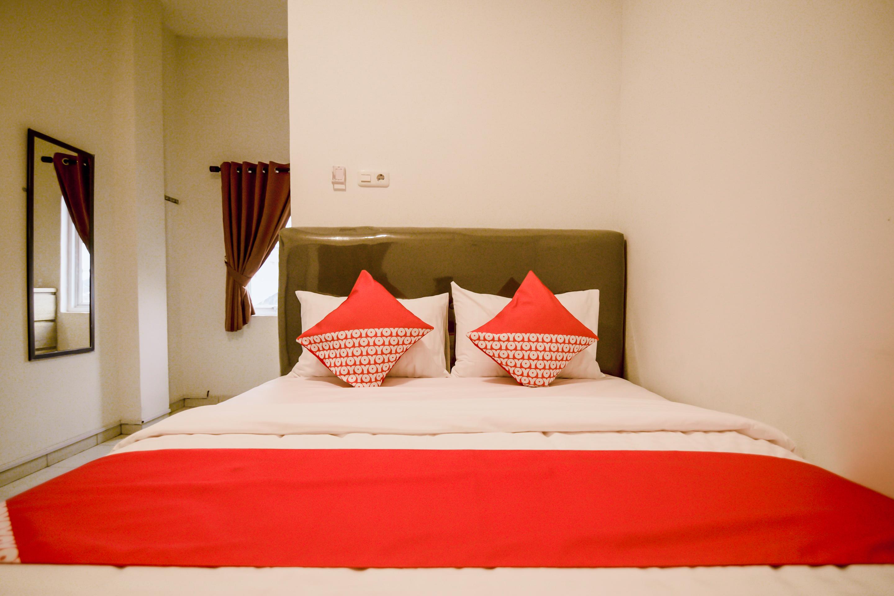 Oyo 183 The Pipe House Hotel Palembang Kültér fotó